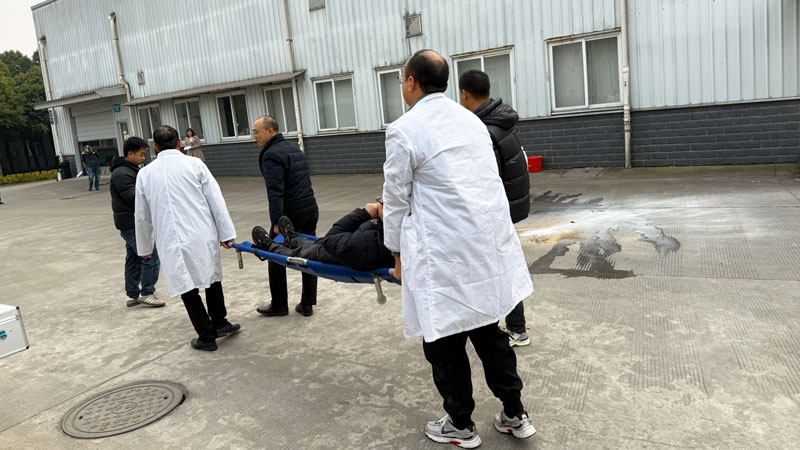 2025_12_17_16_06_IMG_0411